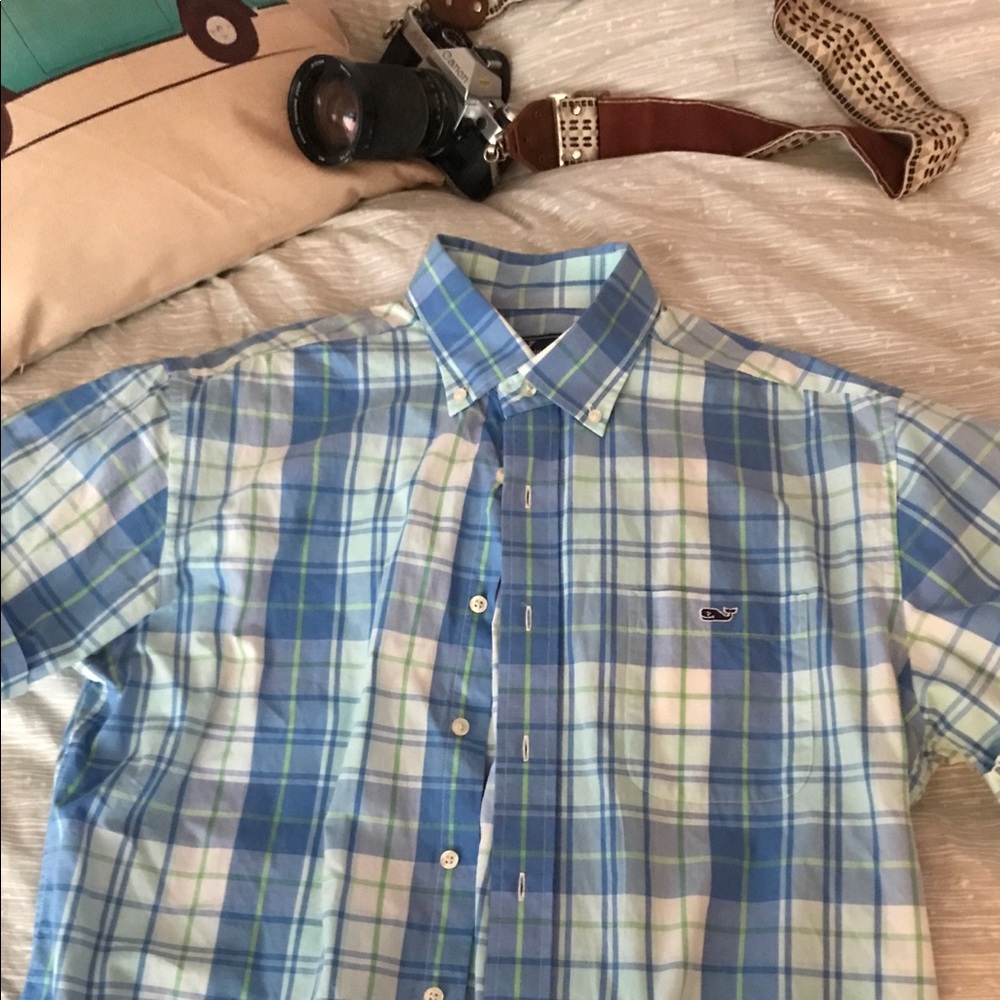 Men’s Large vineyard vines button down